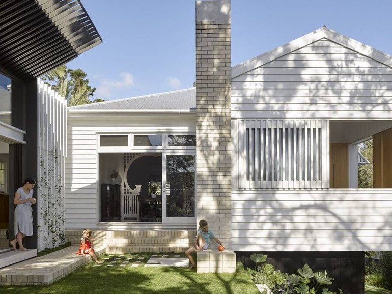 The best properties to see this Saturday the 4th of April. Pic: Place.