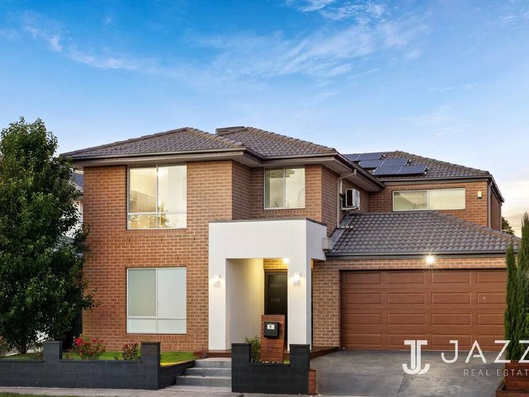 11 Creston Street, Point Cook, VIC 3030