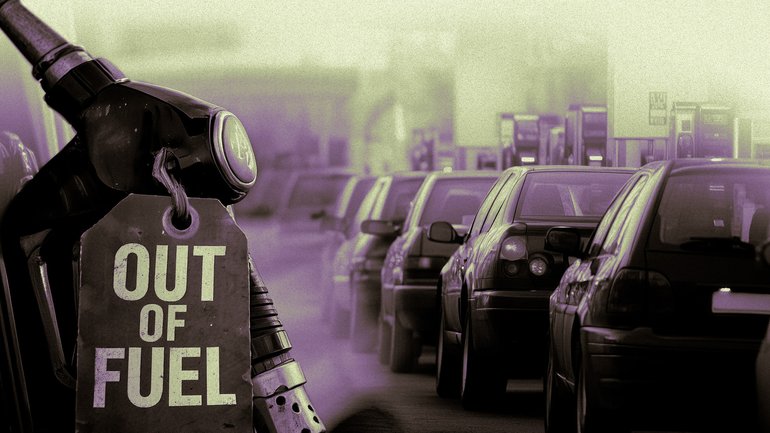 Fuel crisis, panic buying: People don’t trust the government to sort it out.