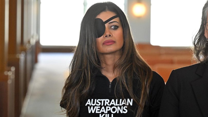 Former Greens candidate Hannah Thomas's civil court case against the police has stalled. (Mick Tsikas/AAP PHOTOS)