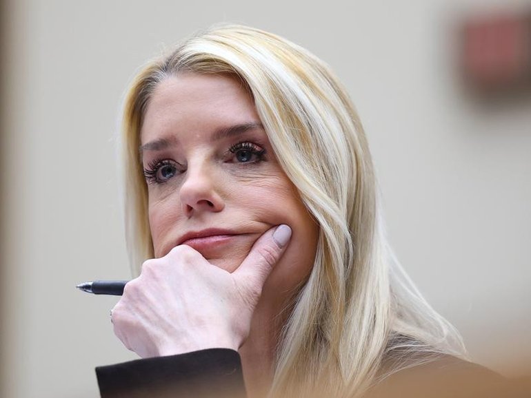 Pam Bondi will move to a "new job in the private sector," US President Donald Trump says.