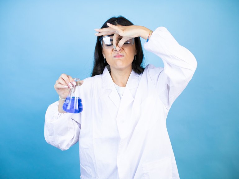 Science has finally settled the age-old debate of whose farts smell worse — men or women. But to appreciate the answer, you need to understand how researchers figured it out. The methodology alone deserves an award.