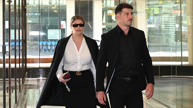 Curtis Scott has been allowed to box in a bare-knuckle bout while facing assault charges. (Lukas Coch/AAP PHOTOS)