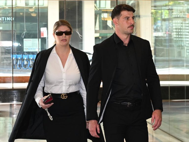 Curtis Scott has been allowed to box in a bare-knuckle bout while facing assault charges. (Lukas Coch/AAP PHOTOS)