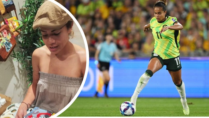 Mary Folwer might have the world at her feet, but she’s almost as talented with her hands.