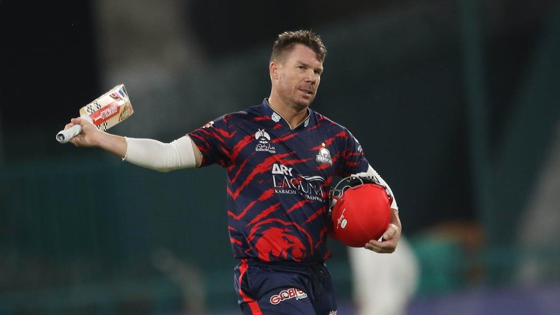 David Warner made an inauspicious return to the Pakistan Super League for Karachi Kings.