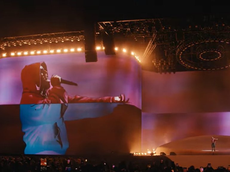 Justin Bieber hts the Coachella main stage.