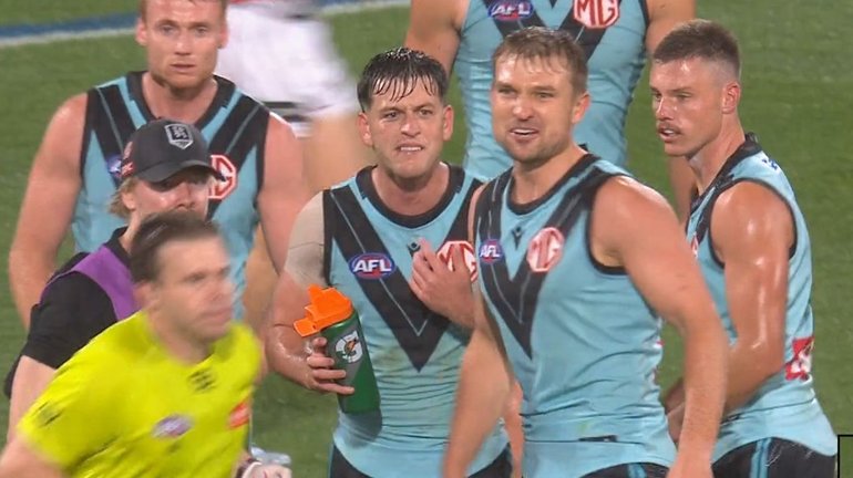 Zak Butters has been reported for ‘abusive language’.