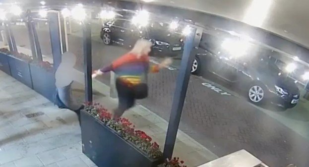 Emma Smart makes a run for it, with lobster in hand.