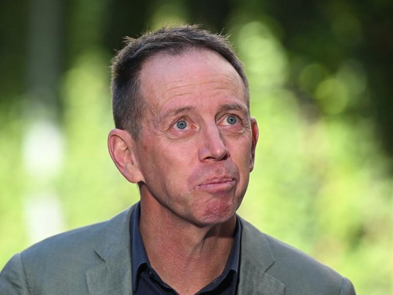 ACT Greens leader Shane Rattenbury has announced his resignation.