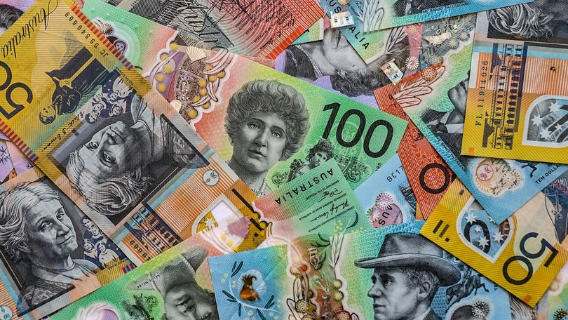 Australians still want access to cash payments. Picture: NewsWire / Nicholas Eagar