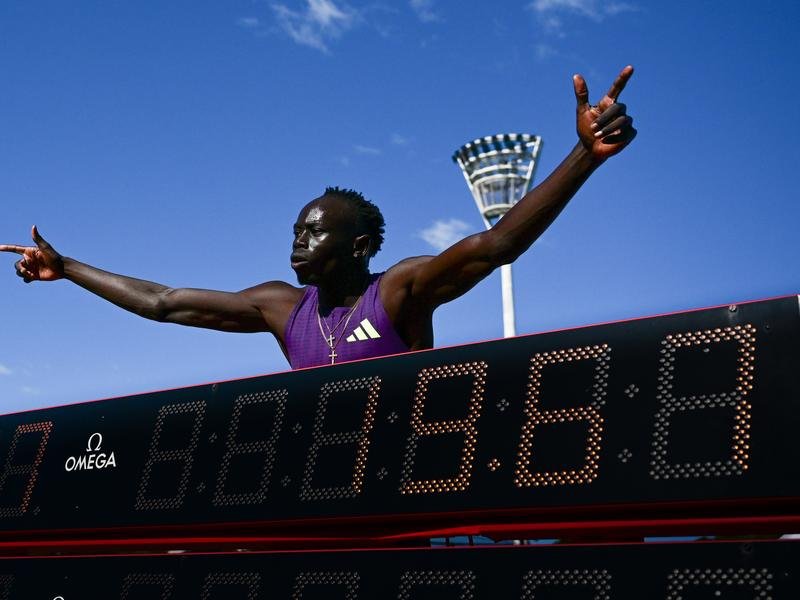 Gout Gout has smashed his Australian 200m record, breaking 20 seconds for the first time. 