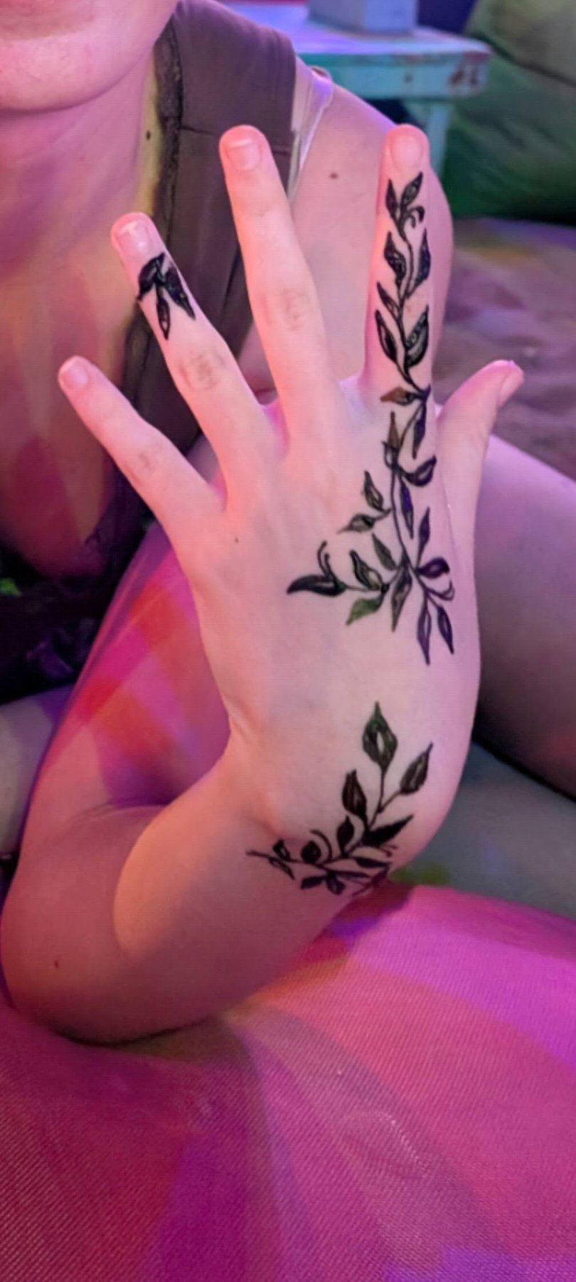 Her daughter had received a leaf-inspired temporary tattoo using black henna - a popular ink that would soon cause her a horrid reaction. 