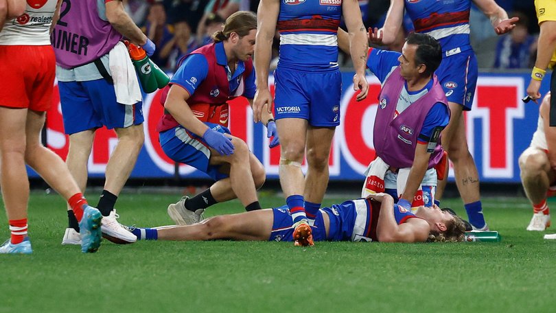 Western Bulldogs say Aaron Naughton is still a chance to face Fremantle next week.