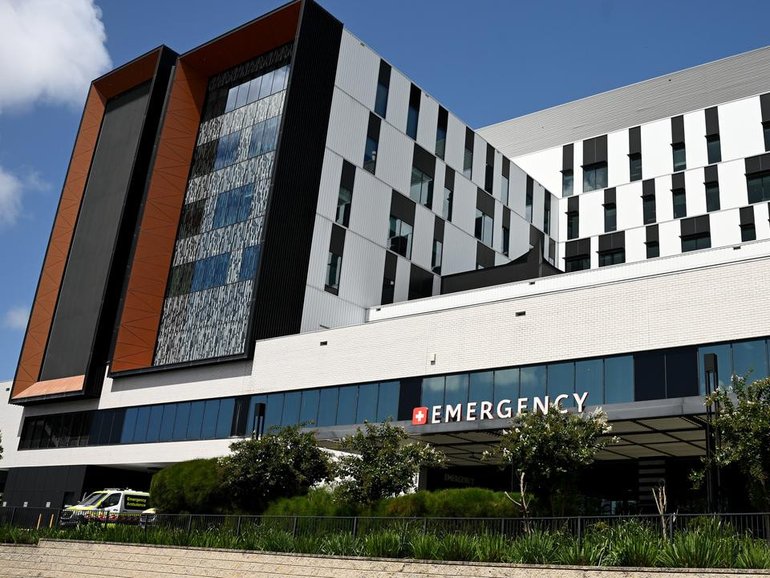 Northern Beaches Hospital has returned to state control after a failed private ownership deal. (Dan Himbrechts/AAP PHOTOS)