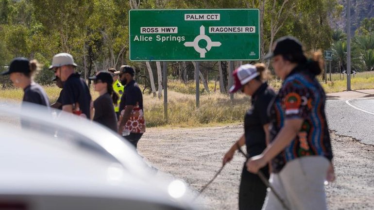 An outback search for a young girl police believe was abducted near Alice Springs has entered its fourth day.