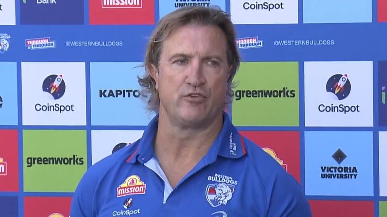 Luke Beveridge has taken aim at the AFL. 