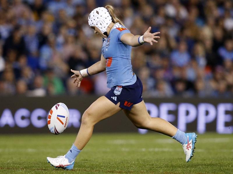 A late Jesse Southwell field goal has steered NSW to a series-opening Origin win in Newcastle. (Darren Pateman/AAP PHOTOS)