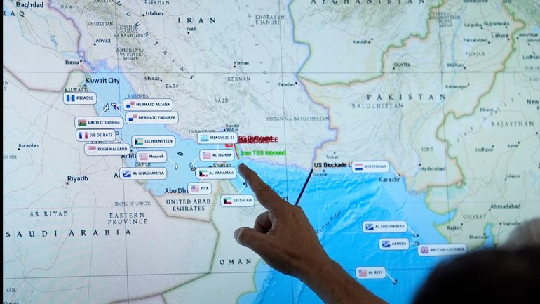 Iran continues to block the Strait of Hormuz in response to a US blockade of Iran's oil exports.