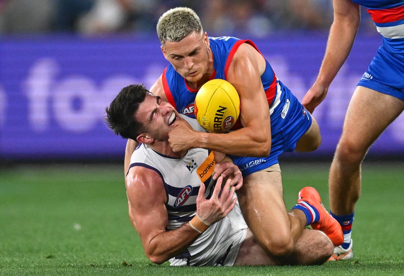 MELBOURNE, AUSTRALIA - MAY 01: Andrew Brayshaw of the Dockers is tackled by Laitham Vandermeer of the Bulldogs during the round eight AFL match between Western Bulldogs and Fremantle Dockers at Marvel Stadium, on May 01, 2026, in Melbourne, Australia. (Photo by Quinn Rooney/Getty Images)