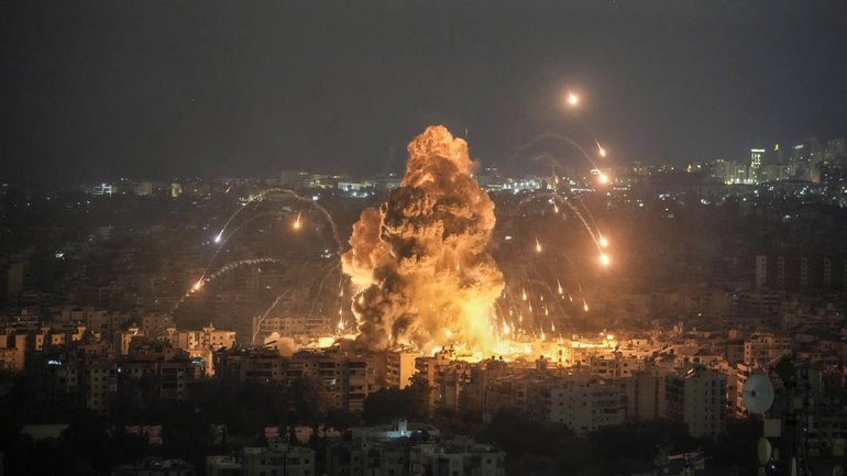 Fighting has persisted in southern Lebanon even though air strikes on Beirut have largely stopped. (AP PHOTO)