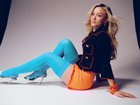 Zara Larsson spent a decade toiling outside the spotlight — but a PinkPantheress remix, a rainbow-streaked dolphin, and an ability to roll with the punches brought her back. 