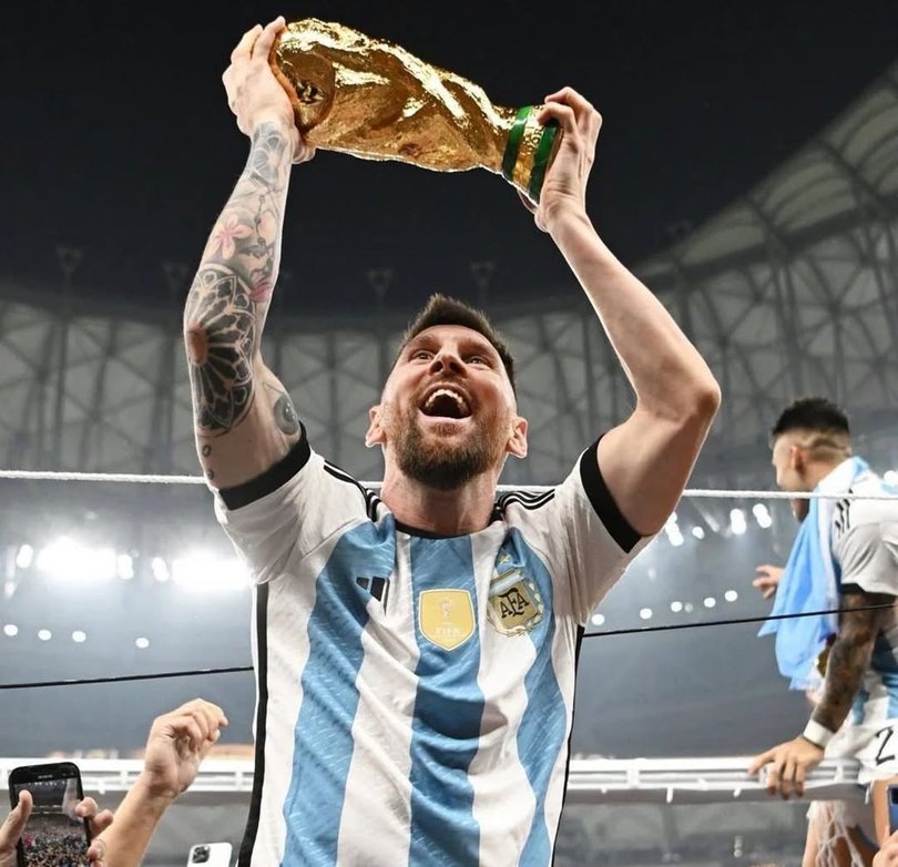 Messi is the only one of the two players to lift a World Cup trophy.