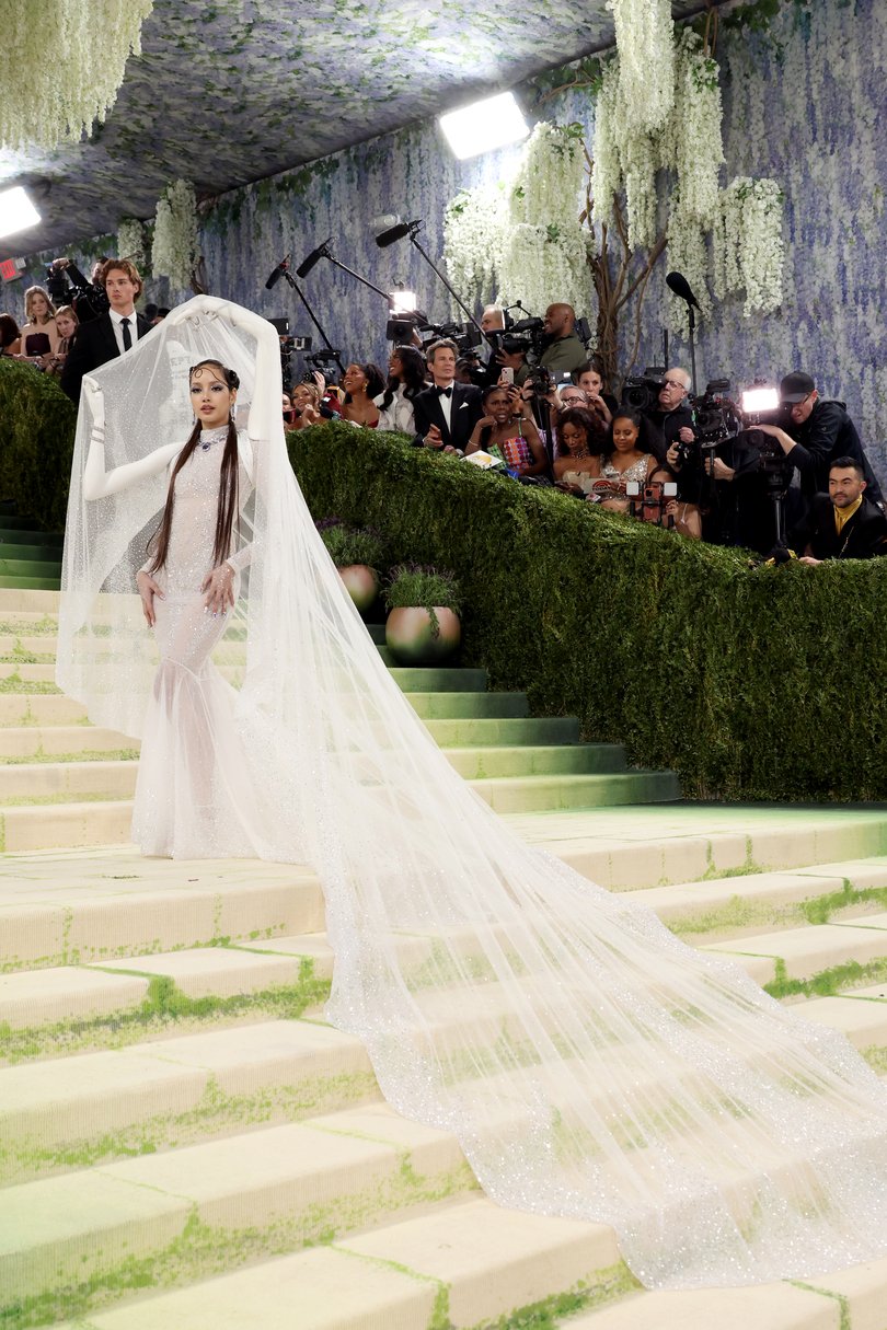 Lisa attends the 2026 Met Gala celebrating "Costume Art" at the Metropolitan Museum of Art.