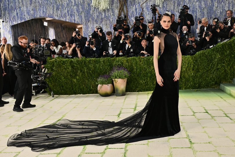 Cara Delevingne arrives at The Metropolitan Museum of Art's Costume Institute benefit gala celebrating the opening of the "Costume Art" exhibition on Monday, May 4, 2026, in New York. (Photo by Evan Agostini/Invision/AP)