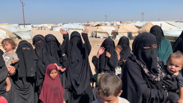 The Albanese Government has confirmed 13 members of the ISIS brides cohort have made plans to return to Australia. 