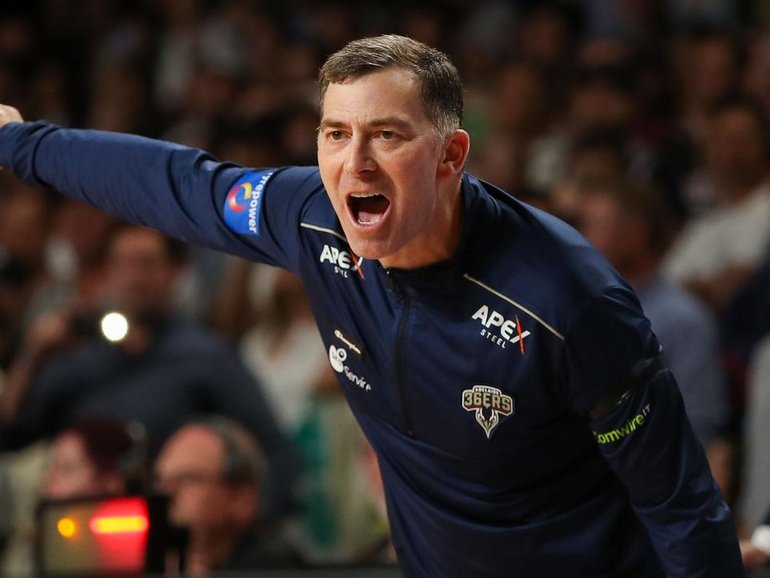 Mike Wells has resigned as coach of the Adelaide 36ers to return to America. (Matt Turner/AAP PHOTOS)