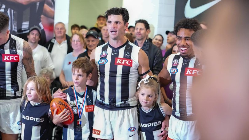 Scott Pendlebury has been described as selfish by some but coach Craig McRae couldn't disagree more.