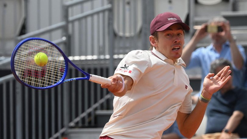 Alex de Minaur on his way to being knocked out of the Italian Open at Rome's Foro Italico. (EPA PHOTO)