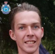 He was last seen wearing black trousers, a red t-shirt or light-coloured jumper, and slides.