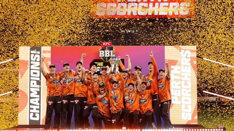 The privatisation of the Big Bash League has stalled, reportedly leaving players considering their options.