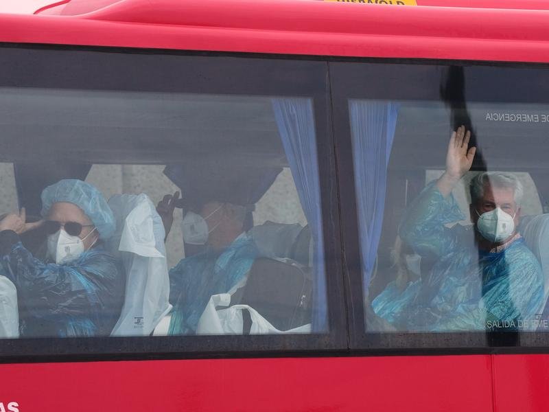 Some passengers have already disembarked from the hantavirus-stricken cruise ship MV Hondius. (AP PHOTO)