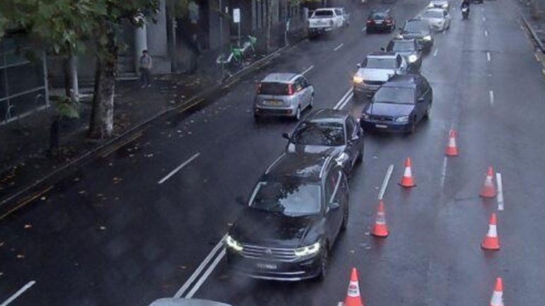 A pedestrian has died after being hit by a truck in Ultimo, Sydney.