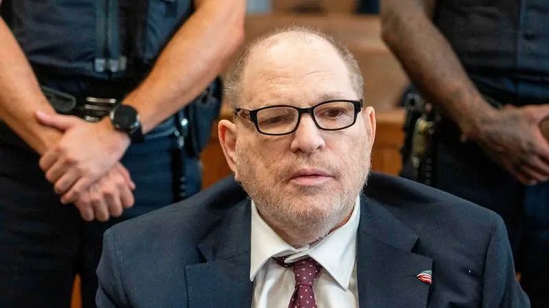 Harvey Weinstein suffers chest pains during New York rape retrial as jury deliberations begin Harvey Weinstein suffers chest pains during New York rape retrial as jury deliberations begin