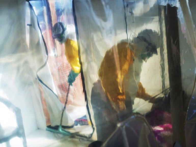 African authorities are scrambling to contain an ebola outbreak in Democratic Republic of Congo. (AP PHOTO)