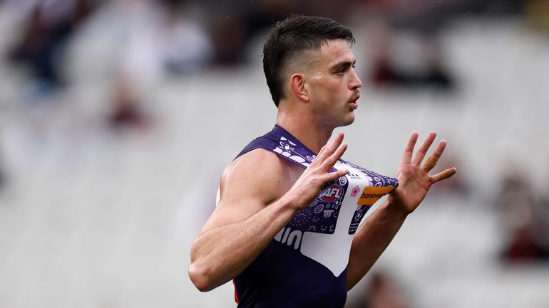 Pat Voss booted five at the MCG.
