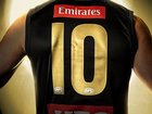 Collingwood have unveiled Scott Pendlebury's guernsey for his record-breaking 433rd AFL game.