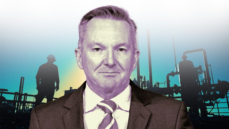 Chris Bowen has met with his Turkish counterpart to spruik vehicle electrification.