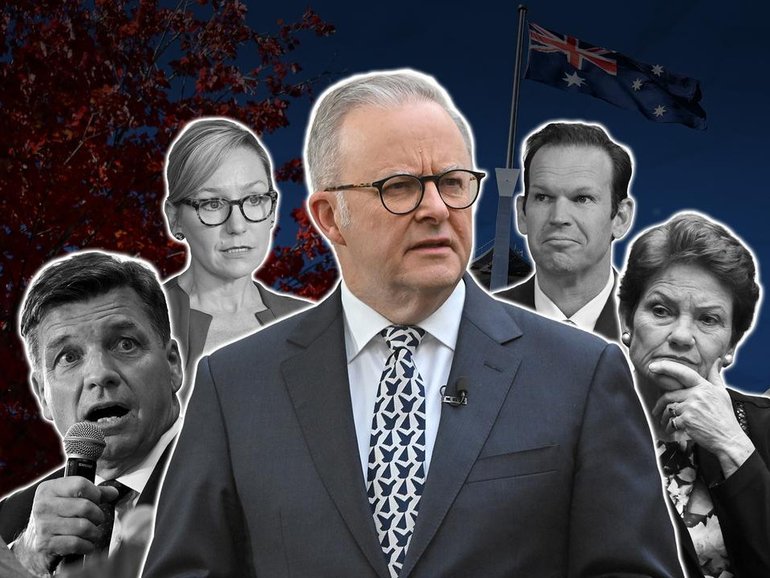 Opinion polling is showing a three-way split in votes for Labor, the Coalition and One Nation. 