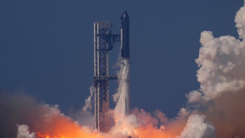 SpaceX's mega rocket Starship has completed its latest test flight after blasting off from Texas. 