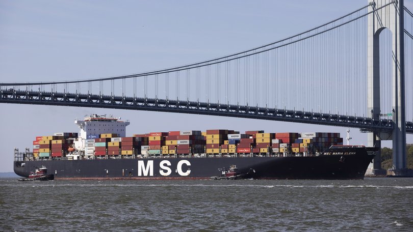Between the Brooklyn and Staten Island boroughs of New York