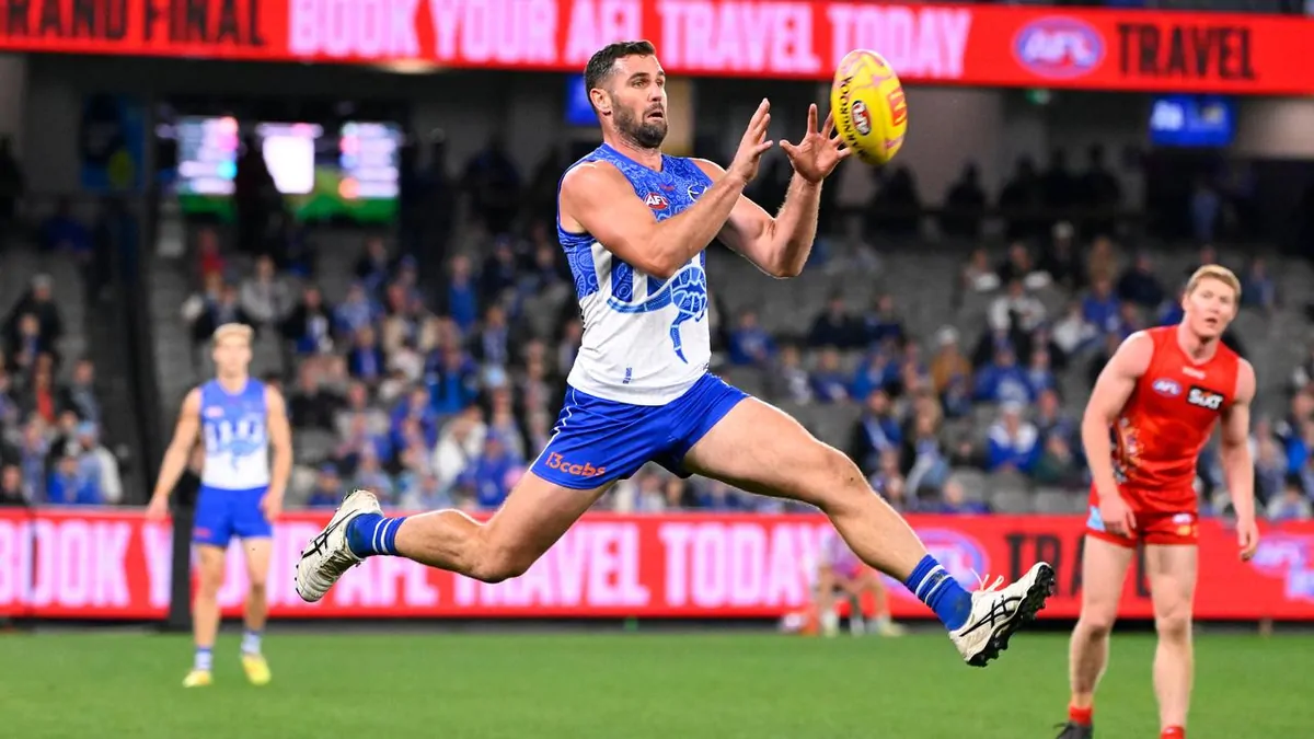 Cam Zurhaar goal seals North’s comeback win over Suns Cam Zurhaar goal seals North’s comeback win over Suns