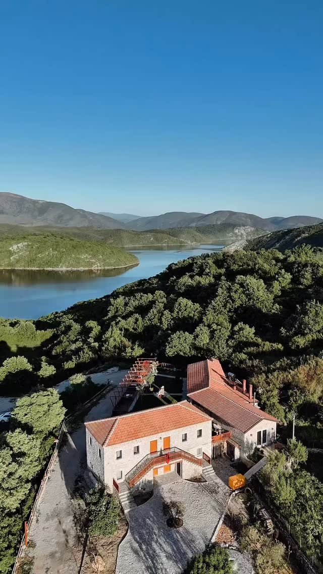 Bujtina Rragam Guesthouse.