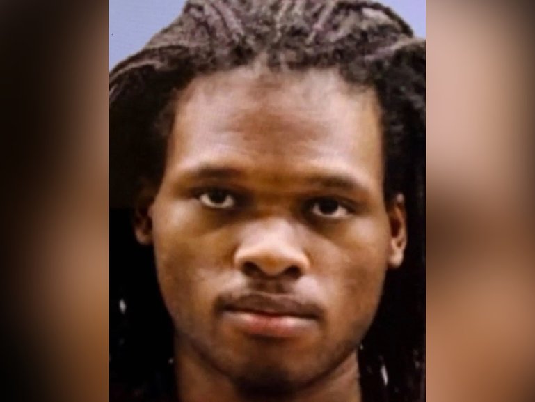 Alleged White House Shooter Nasire Best was shot dead by police.