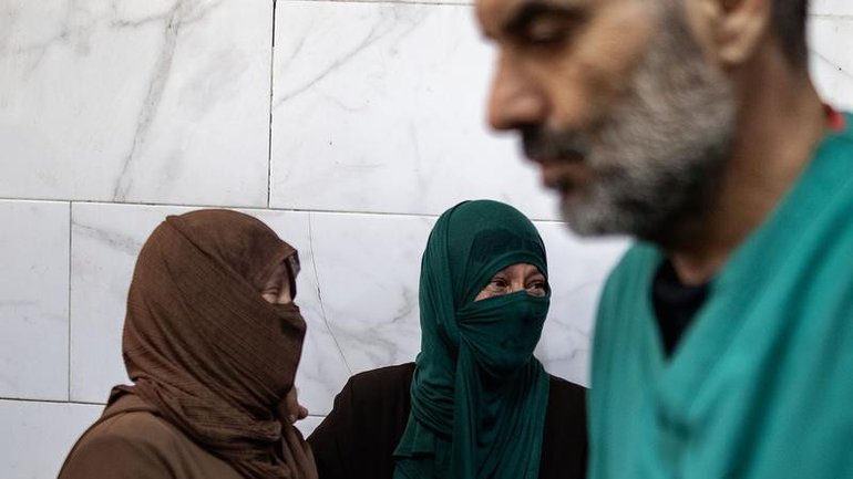 Relatives of a girl who was reportedly killed in an Israeli air strike have mourned her death. 