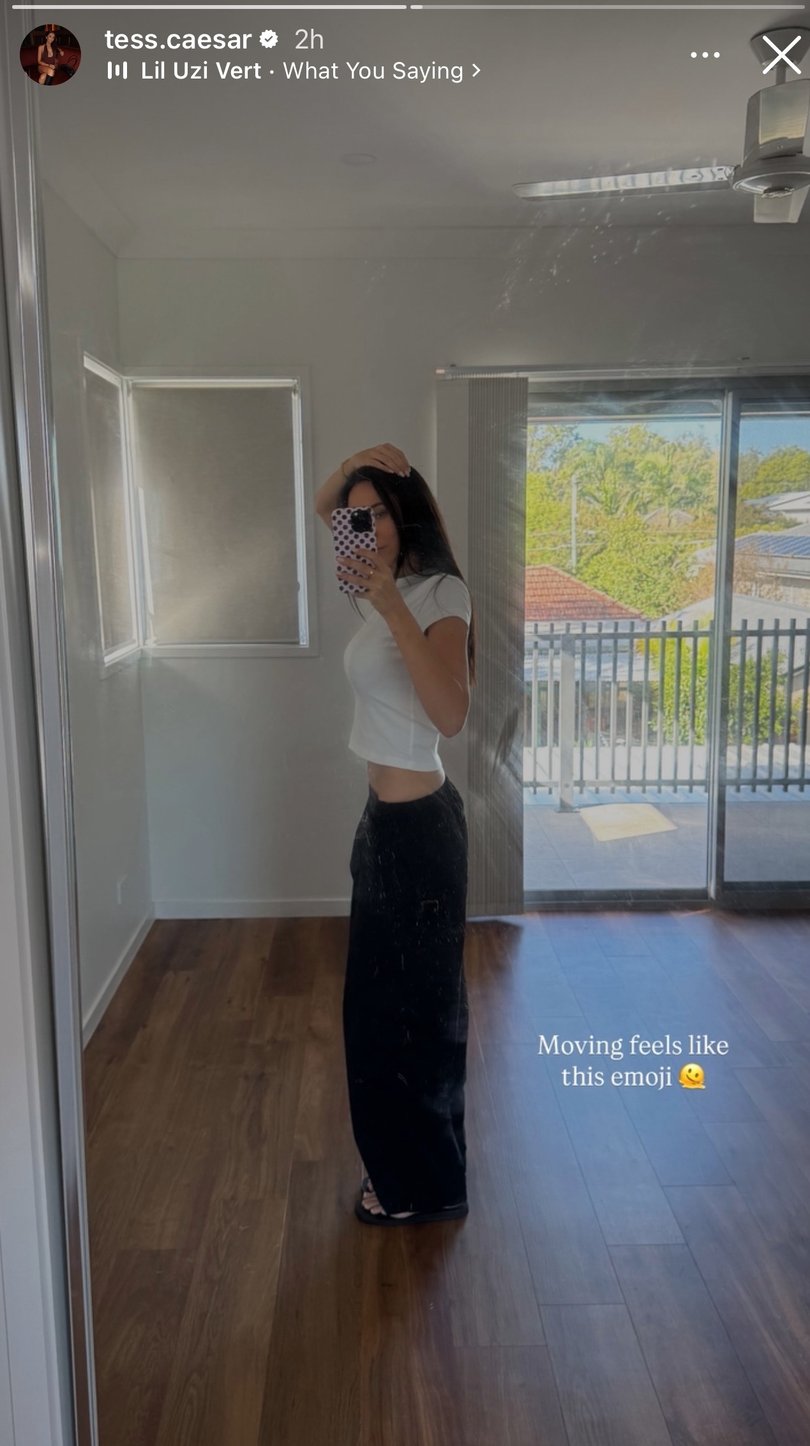 Tess Crosley has suggested she's moving home.